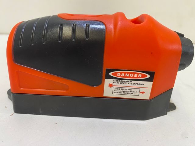 NIVEL-NIVELADOR-LASER DE GUIA CON LASER Y BURBUJA