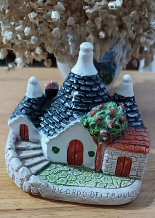 Souvenir Alberobello Italy Trullo Gesso Passiatore