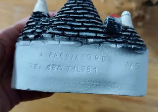 Souvenir Alberobello Italy Trullo Gesso Passiatore