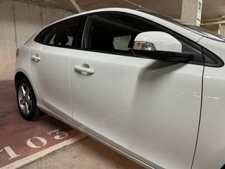 Volvo C40 2014