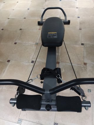 Banco de ejercicios y musculación deslizante