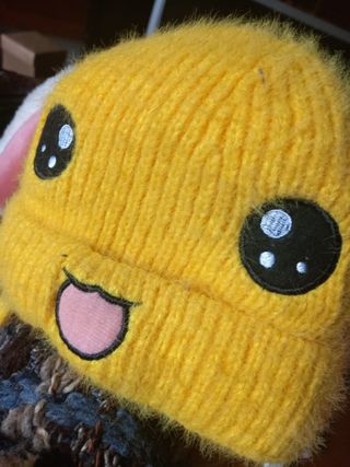 Cappello picaciu con orecchie