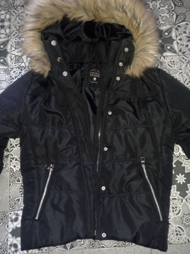 Plumas con capucha, marca INSIDE