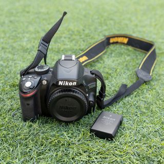 Nikon D3200 + objetivos + mochila