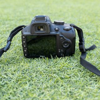 Nikon D3200 + objetivos + mochila