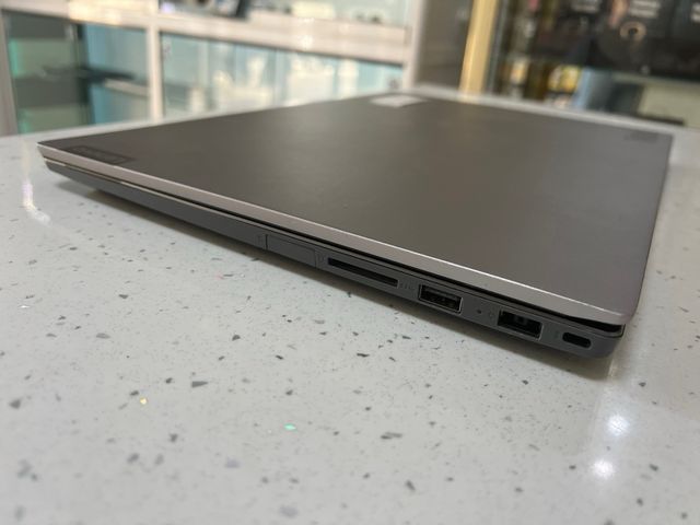 Portátil Lenovo Thinkbook 11-IIL 15.6" 256gb