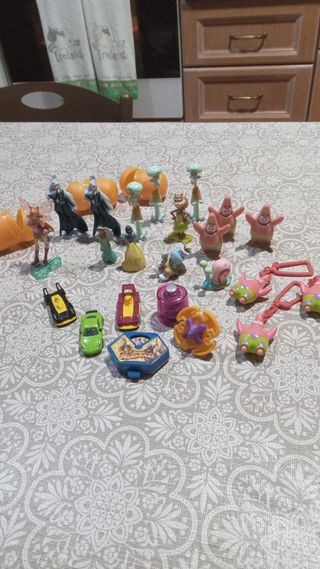 Set di statuette degli anni 2000