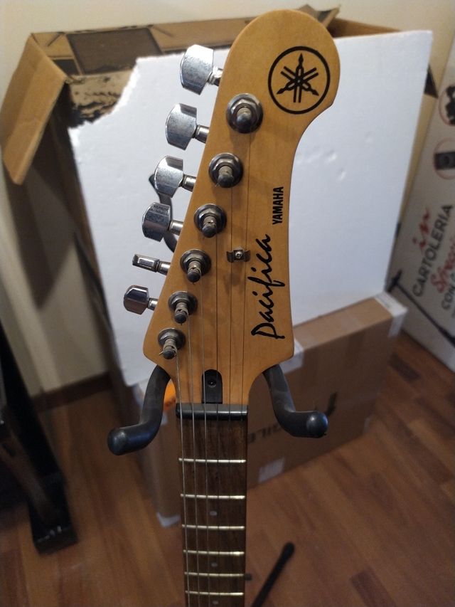 Chitarra Yamaha pacifica 