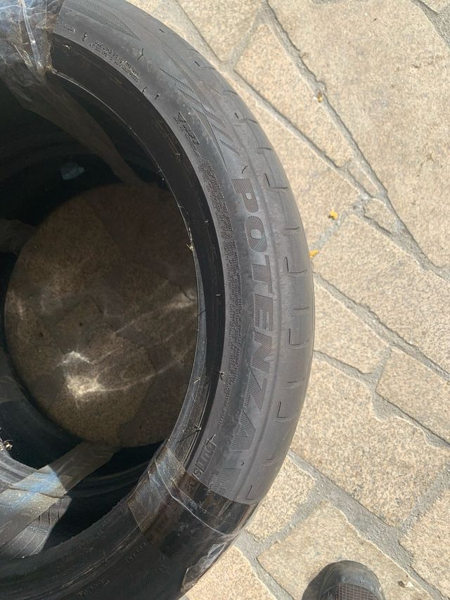 225/45/18 brigestone potenza