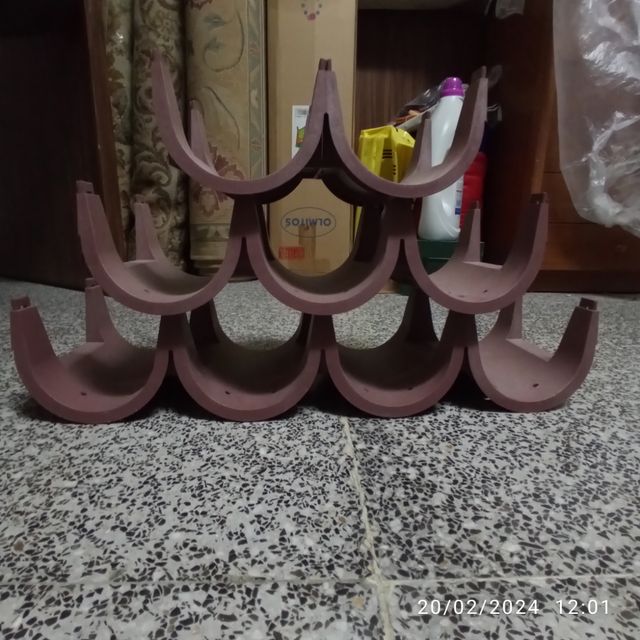 Botellero de plástico