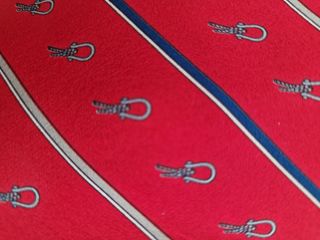 CORBATA SEDA BURBERRYS