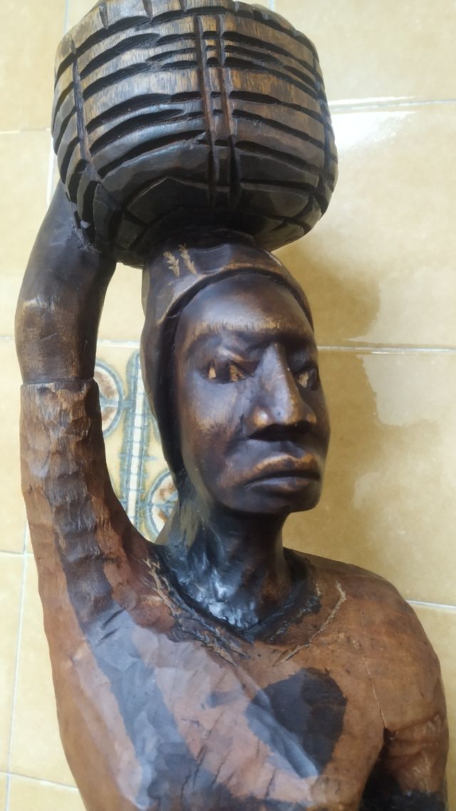 Conjunto de 2 tallas africanas muy altas(2ªrebaja)