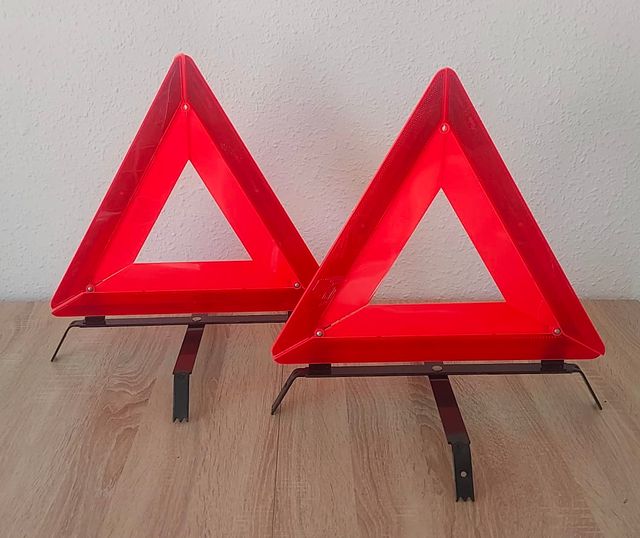 2 TRIÁNGULOS REFLECTANTES COCHE