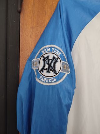 Cazadora chubasquero vintage de los YANKEE. t s