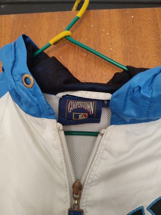 Cazadora chubasquero vintage de los YANKEE. t s