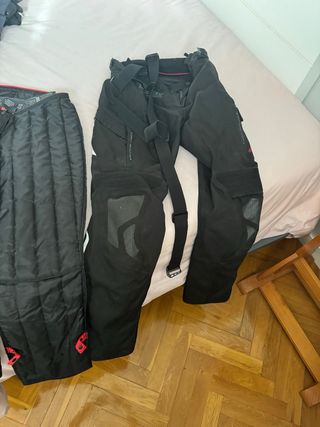 moto,pantalon mujer