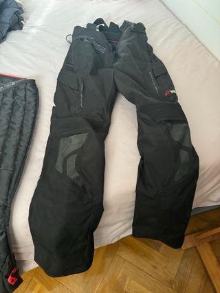 moto,pantalon mujer