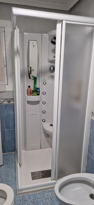 Cabina de hidromasaje modificada