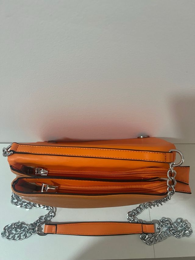 bolso naranja