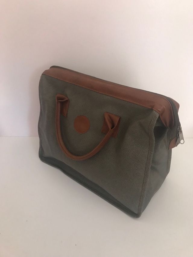 Bolso maleta Avon