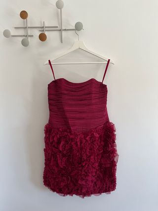 Vestido corto de fiesta palabra de honor