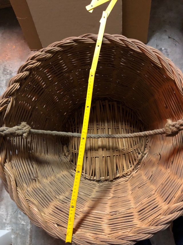 cesto antiguo muy grande