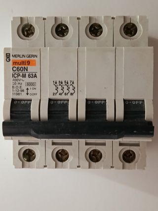 Magnetotermicos 3P /4P > 40A- 50A-60A