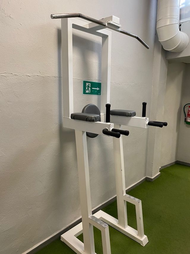 Macchina per trazioni e fondo di Acerosport