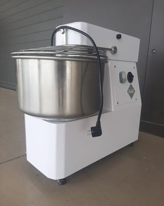 AMASADORA PROFESIONAL- 20 LITROS