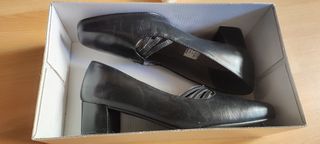 Zapatos negros de señora Maxi confort