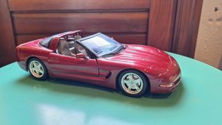 Coches de escala 1/18