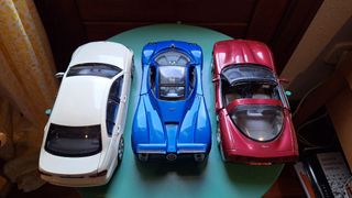 Coches de escala 1/18