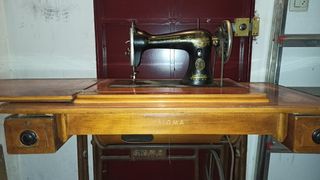 Maquina coser sigma antigua a pedal