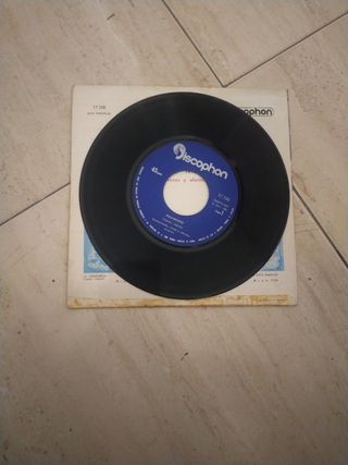 Disco vinilo single Cuentos