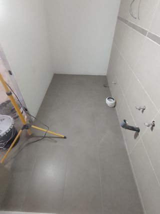 REFORMAMOS TU BAÑÓ 