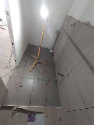 REFORMAMOS TU BAÑÓ 