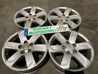 JUEGO DE LLANTAS KIA CARENS 5X114,3 16 PULGADAS
