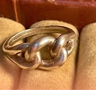 Anillo mujer forma de Nudo, plata