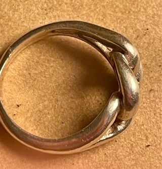 Anillo mujer forma de Nudo, plata