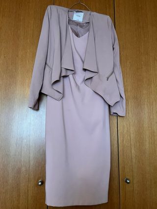 Vestido fiesta con chaqueta rosa