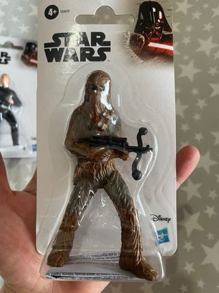 Star Wars figuras Luke Skywalker y Chewbacca.