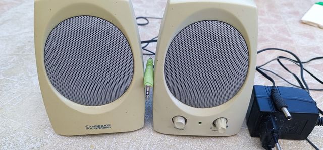 Altavoces creativos.