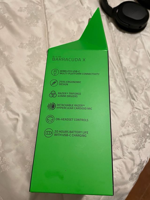 CASCOS RAZER BARRACUDA X