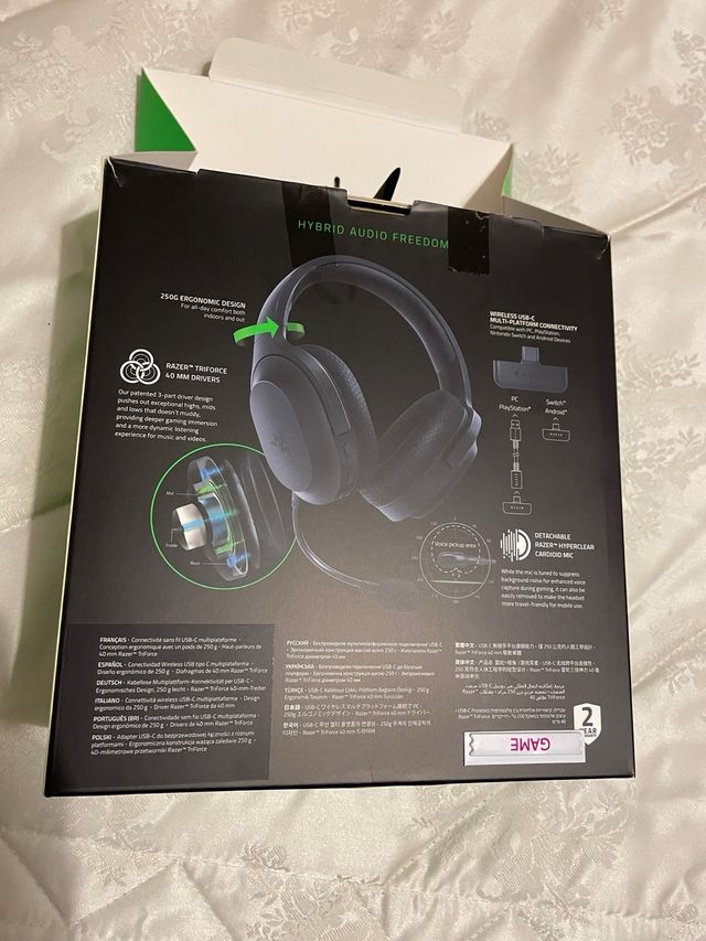 CASCOS RAZER BARRACUDA X