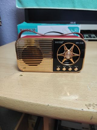 altavoz con radio