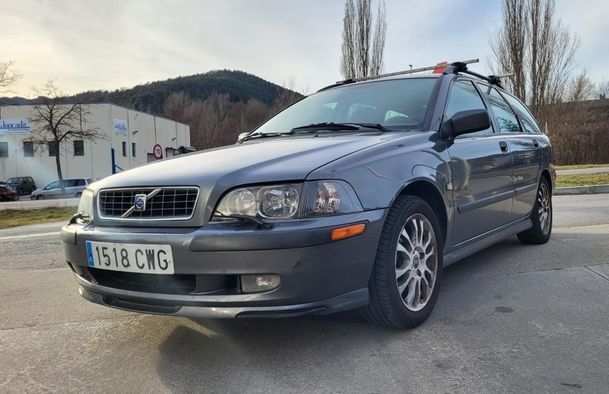 Volvo V40 2004 1.8 Premium