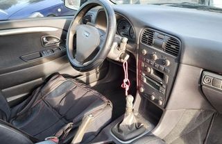 Volvo V40 2004 1.8 Premium