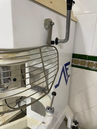 Batidora Planetaria FERNETO y batidores