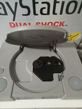 PLAY STATION 1 /PS3/ XBOX 360