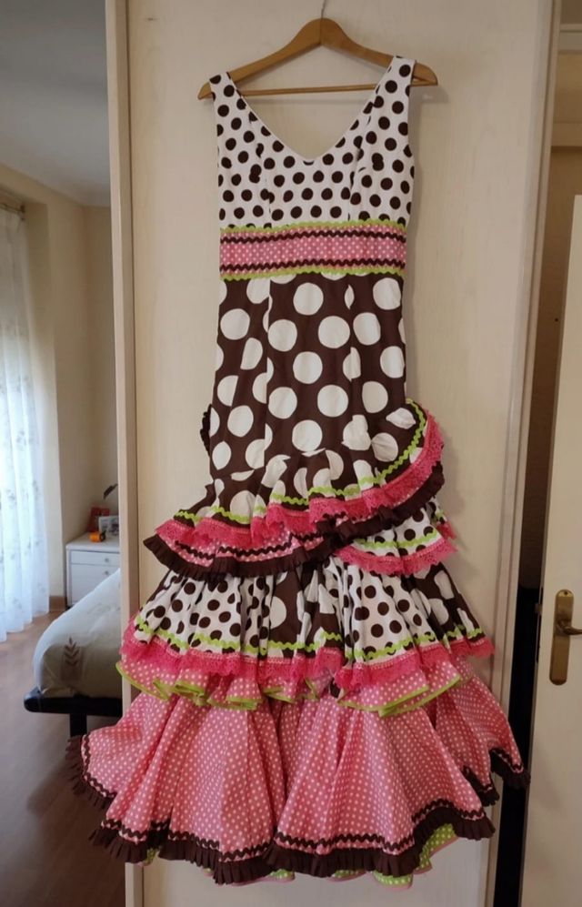 Traje de flamenca hecho en Sevilla